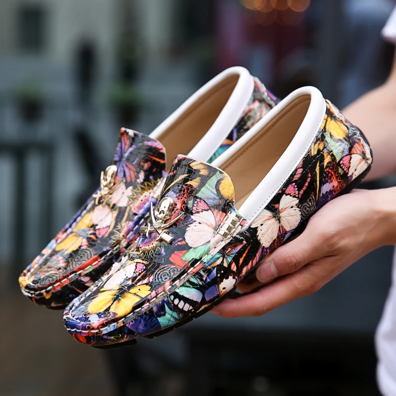 

British Style Fashion Butterfly Printed Leather Loafers Men Breathable Skull Casual Shoes Men Flats Slip-on Driving Shoes Men