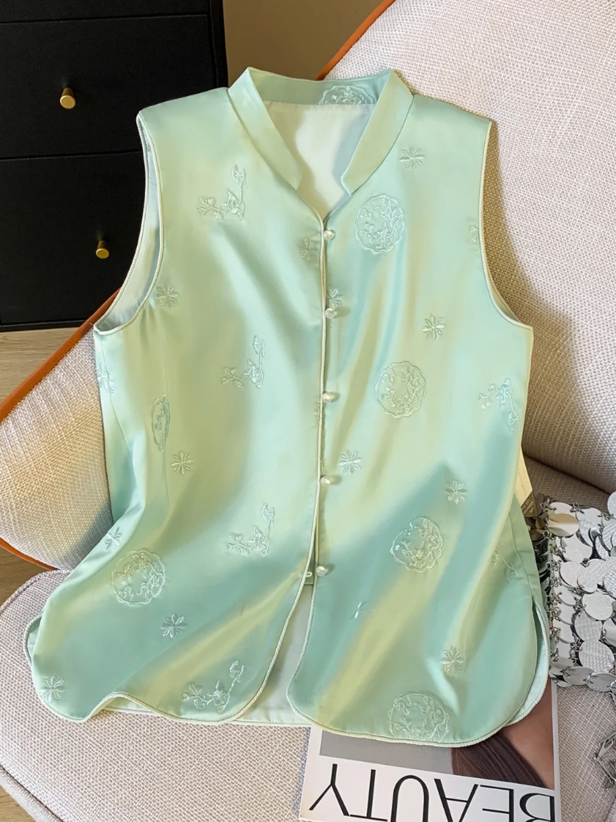 Новый китайский жаккардовый атласный зеленый жилет женский на весну и лето ретро