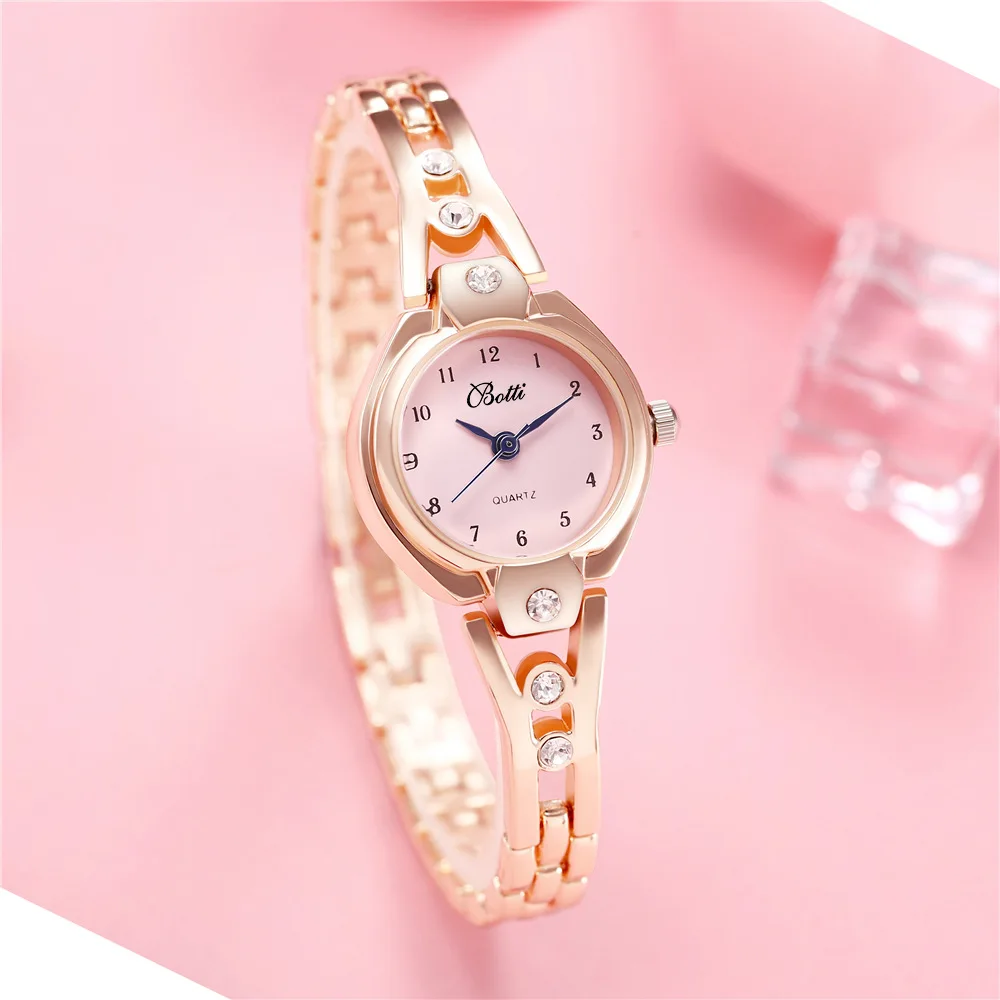 

Personality Diamond-encrusted Ladies Bracelet Bracelet Watch Korean Fashion Quartz Watch Student Watch Female