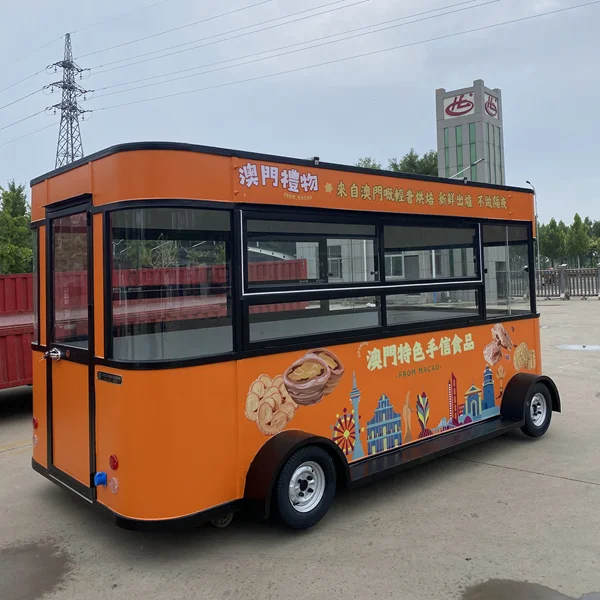 Фото Коммерческий фудтрак-прицеп для продажи мороженого и кофе с полностью оборудованной кухней для парков, улицы и пляжей №4