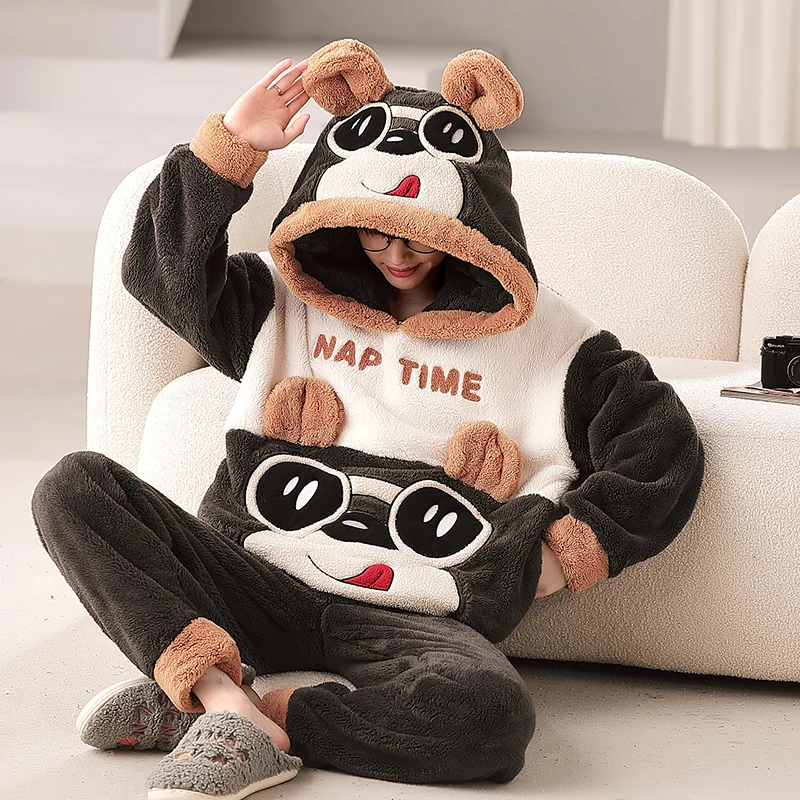 Пижамный мужской комплект из кораллового флиса цвета в ассортименте |