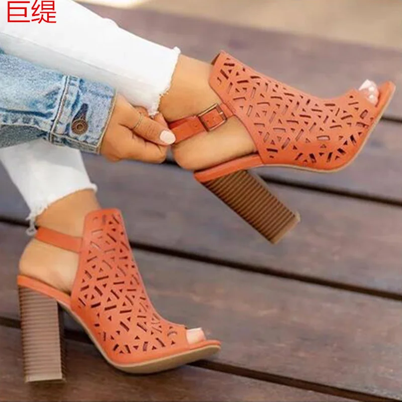 

Spring Autumn Women Sandals Gladiator High Heels Strap Pumps Buckle Strap Shoes Fashion Ladies Shoes Black brown 553