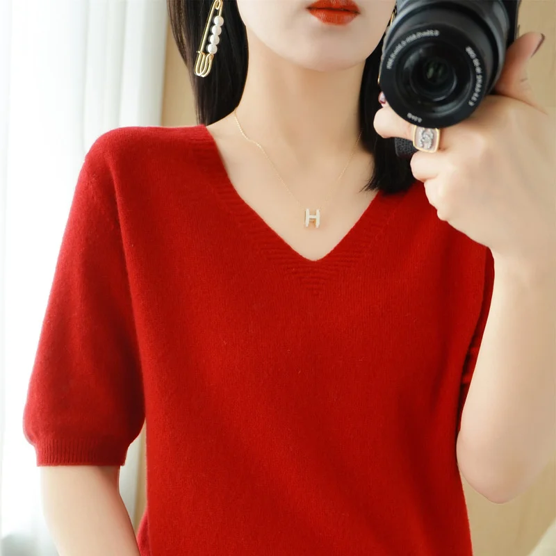 

Spring/Summer Ladies Sweater Pullover Solid Color V-neck Half-sleeved Knitted Cashmere Sweater Thin Casual Top