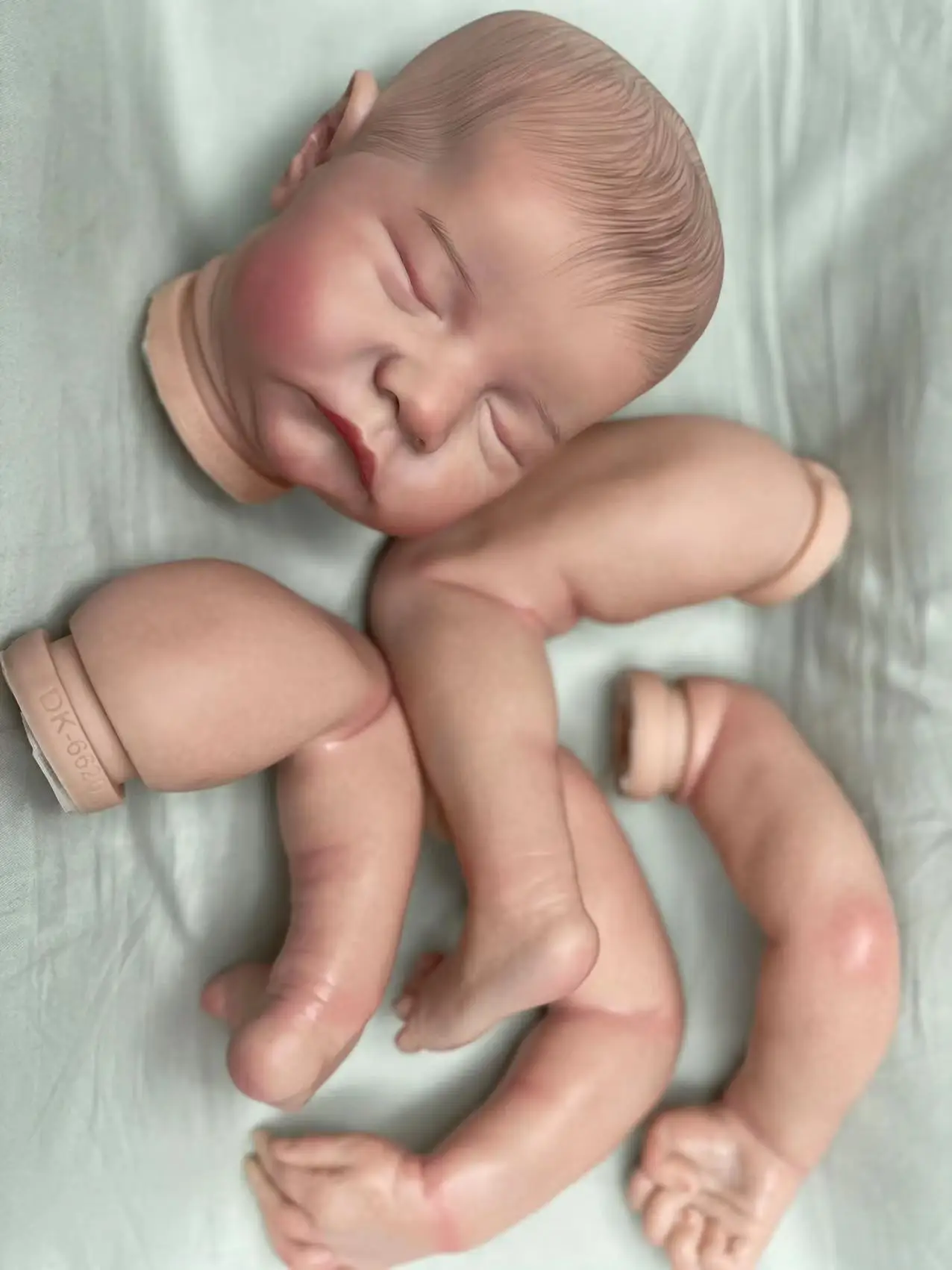 Pаспродажа Комплект для новорожденных Saskia 20 дюймов, Реалистичная кукла-Младенец Ручной работы, незавершенная работа «сделай сам» с окрашенными волоса... Купить Комплект для новорожденных Saskia 20 дюймов, Реалистичная кукла-Младенец Ручной работы, незавершенная работа «сделай сам» с окрашенными волоса...