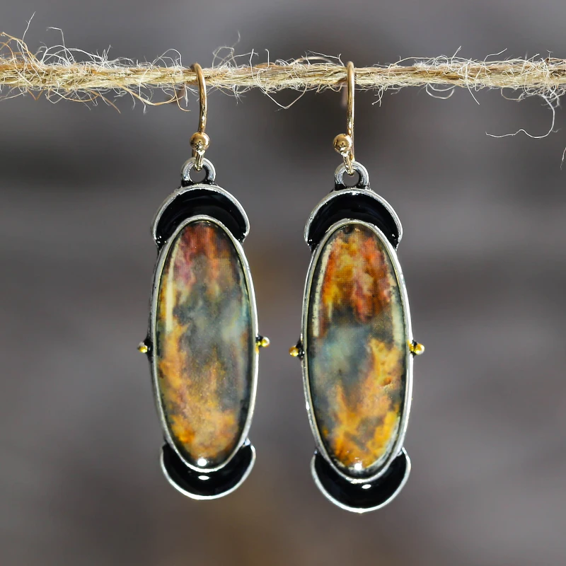 

Fashion Retro Ethnic Wind Eardrop Earring for Women Gold Color Ear Hooks Dangle Jewelry for Female Gift Free Shipping