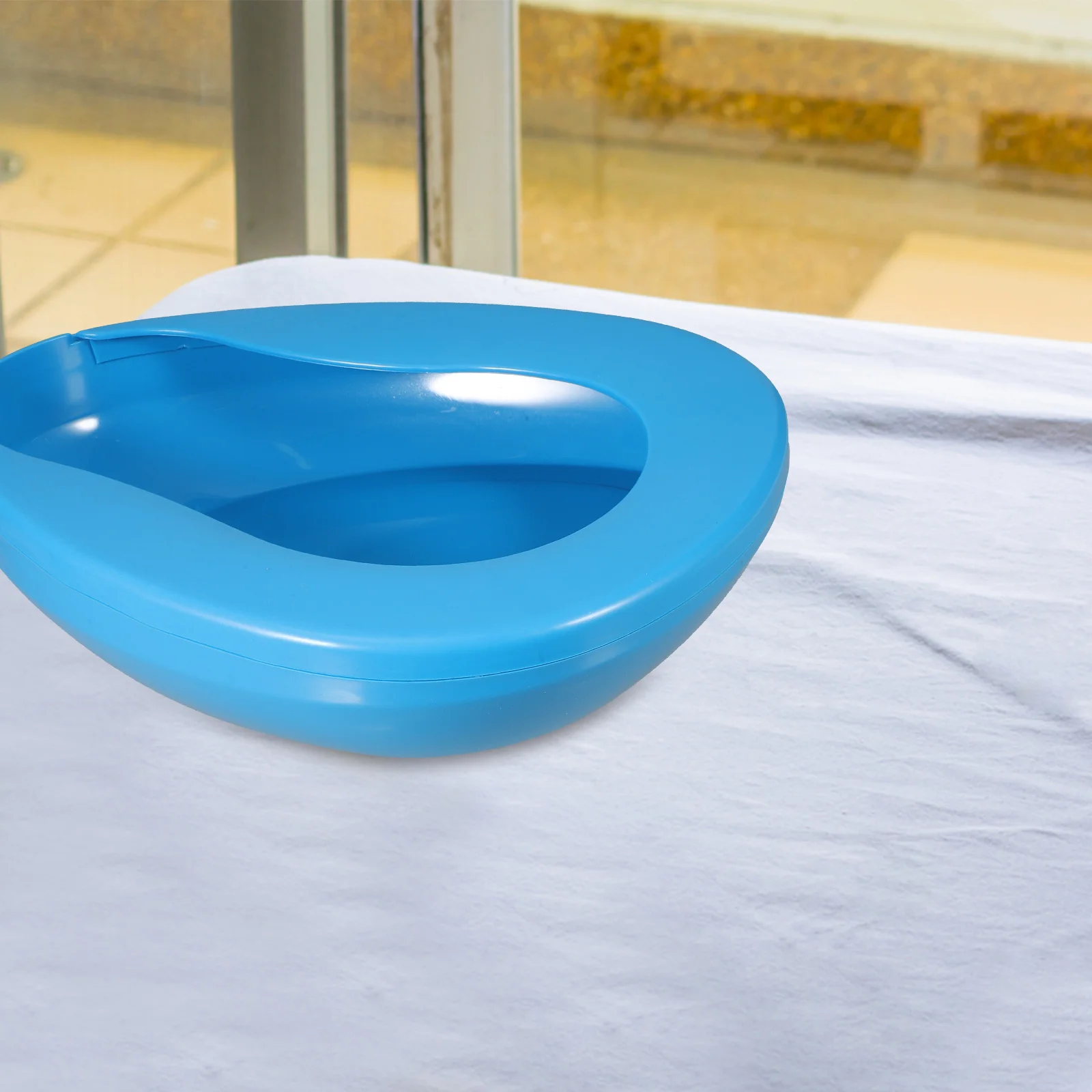 

Bedpan Bedpans Elderly Female Bedridden Patient Supply Portable Toilet Container Plastic Urinal Seat Potty