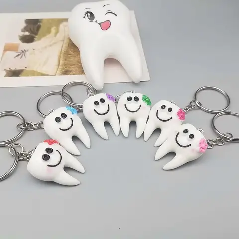 Брелок для ключей в форме зубов, модный мультяшный подарок для девочек, подвеска для сумки, брелок для ключей с зубцами, 2021