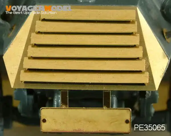 Фото Voyager PE35065 1/35 Sd.kfz 232 6Rad (для ITALERI 6433) Фототравленые детали (без танка) №2