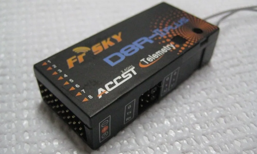 

FrSKY Two-way ACCST Telemetry 2.4GHz 8-Channel Receiver (D8R-II plus) FOR DFT, DJT, DHT and DHT-U.