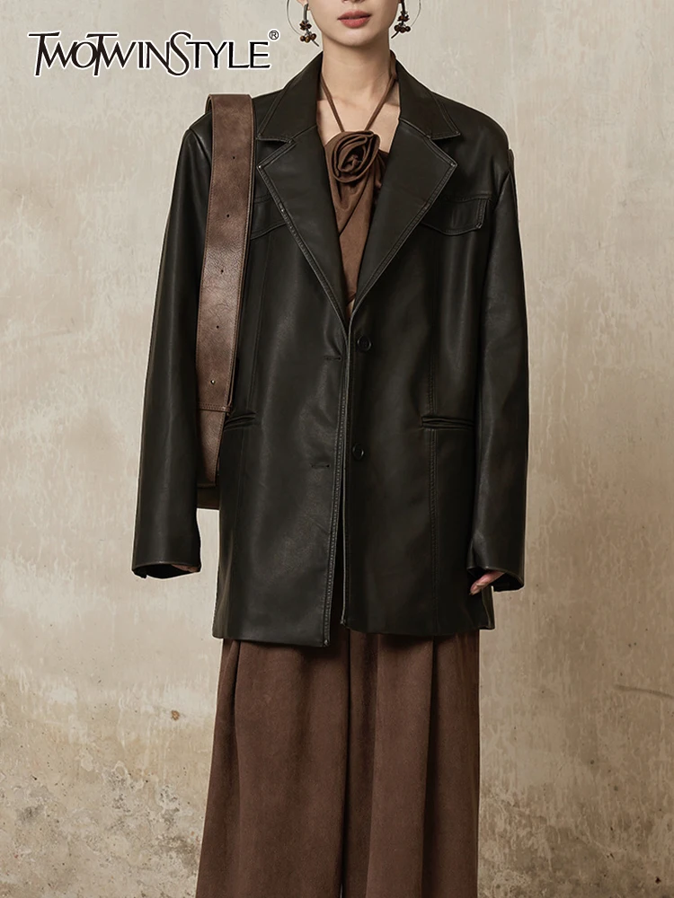 

Женский однотонный Блейзер TWOTWINSTYLE, черный однобортный винтажный Блейзер составного кроя с английским воротником и длинными рукавами на лето