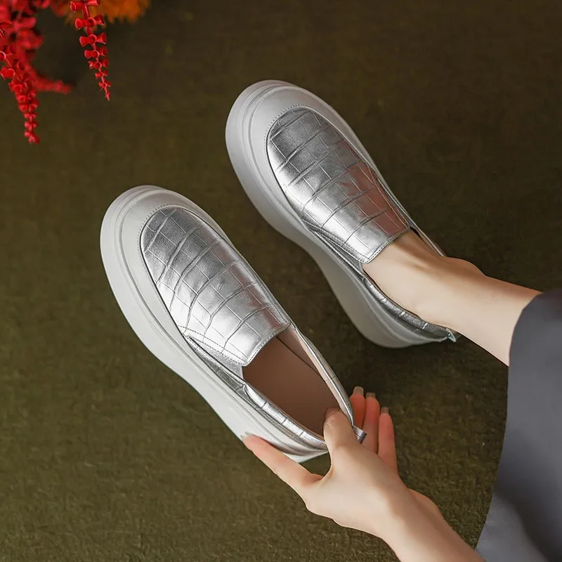 

Women Flats Shoes Sport Platform Casual Shoes 2023 New Summer Sneakers Designer Running Walking Loafers Shoes Hiking Zapatos