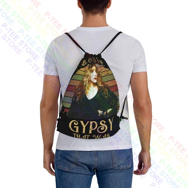 Сумка-рюкзак на шнурке с принтом в виде музыкальной рок-группы