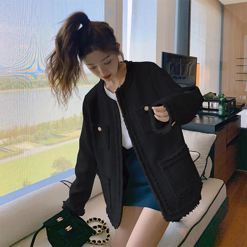 Рисунок 5 - Модная твидовая куртка HOUZHOU в Корейском стиле