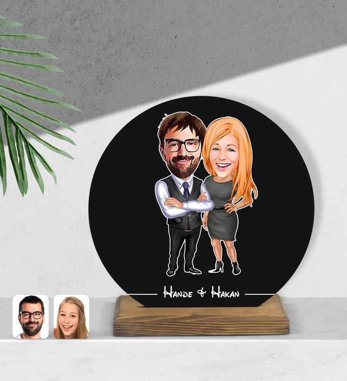 

Personalized valentines cartoon round wooden Biblo-100