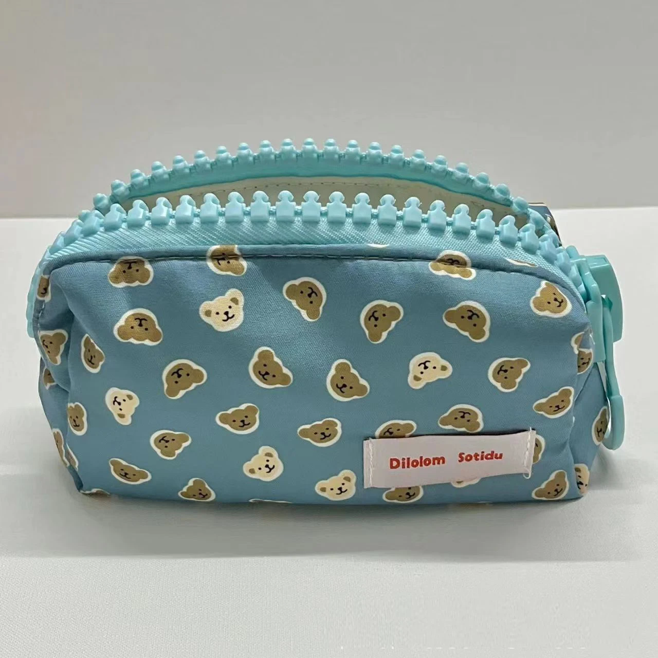 

Синий тканевый пенал для ручек с принтом