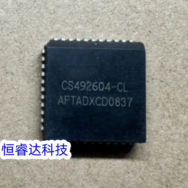 100% новый и оригинальный телефон