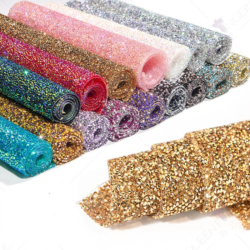 

Diamond Foldable Shiny Nail Art Table Mat Jewel Rhinestone Hand Rest Cushion for Nail Salon Manicure Accessories Pad Table Mat