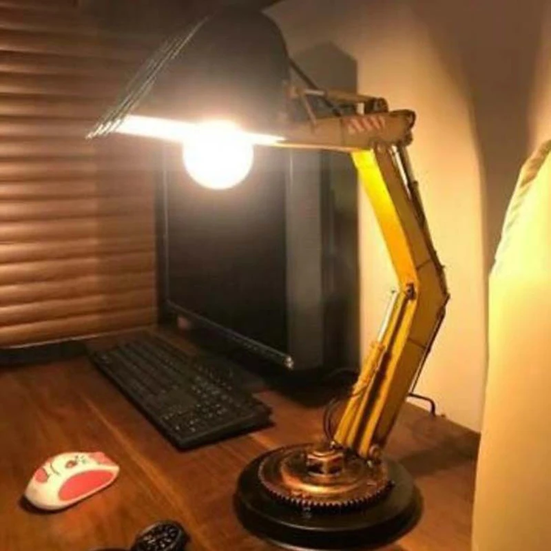 

Retro wind industrial led table lamp bedside lamp table decoration desk resin crafts excavator table lamp home decoration