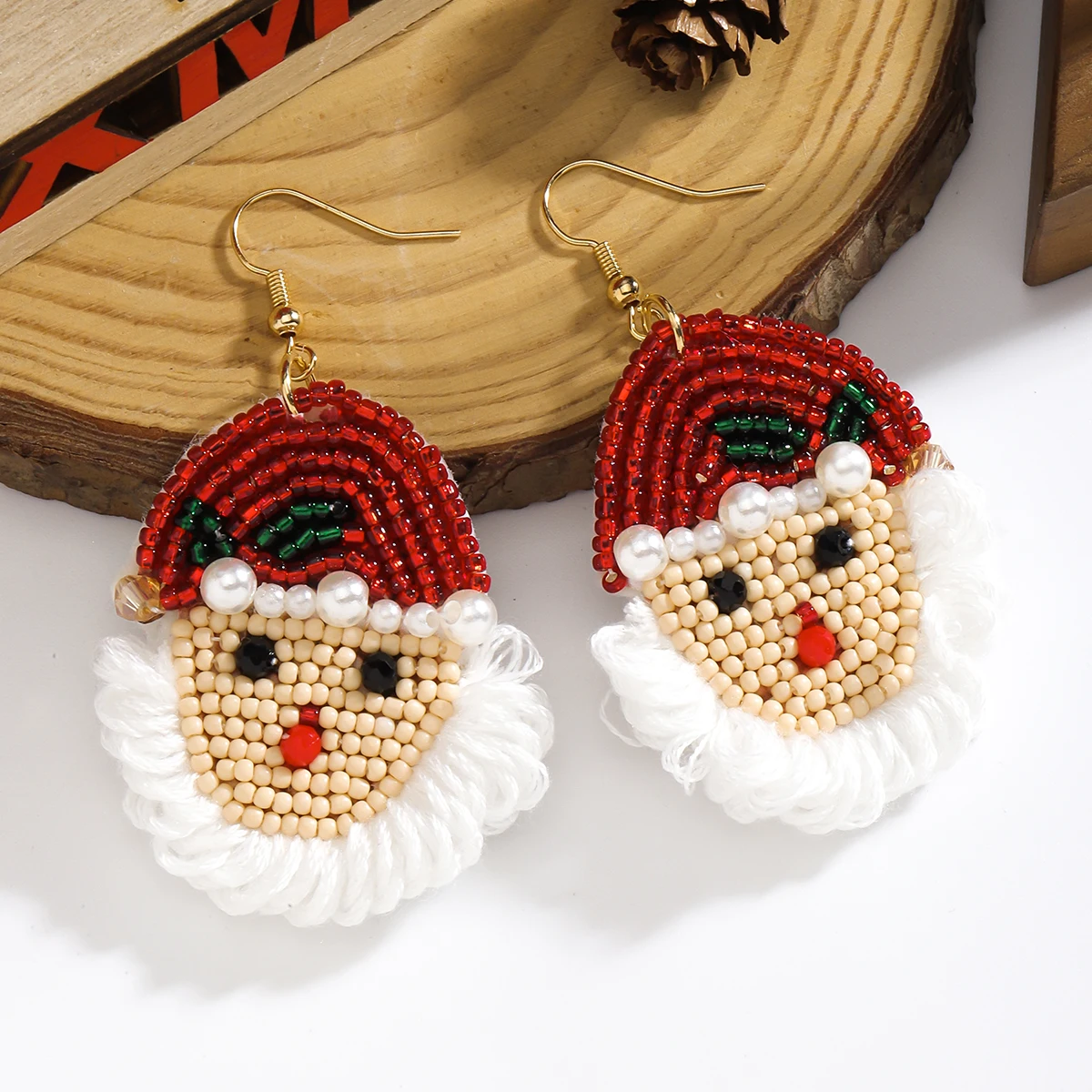 Vedawas Богемная Кепка Санта-Клауса Ручной Работы Висячие Серьги С Бусинами