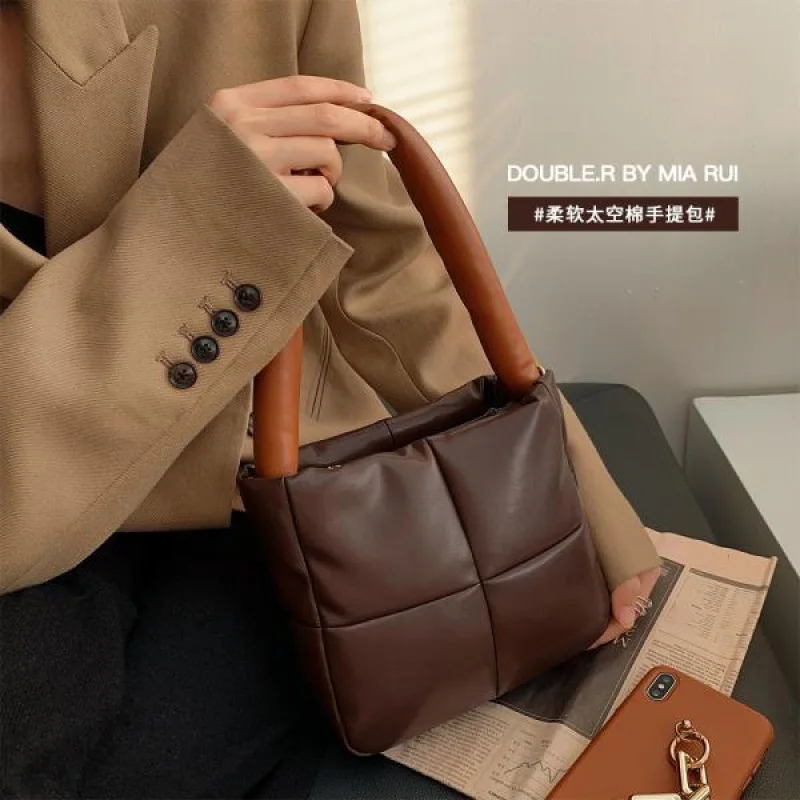 

Luxury Fashion Stitching Niche Design Space Cotton Handbag 2022 New Rhombus Handbag Shoulder Bag Female Luxury Designer Handbag