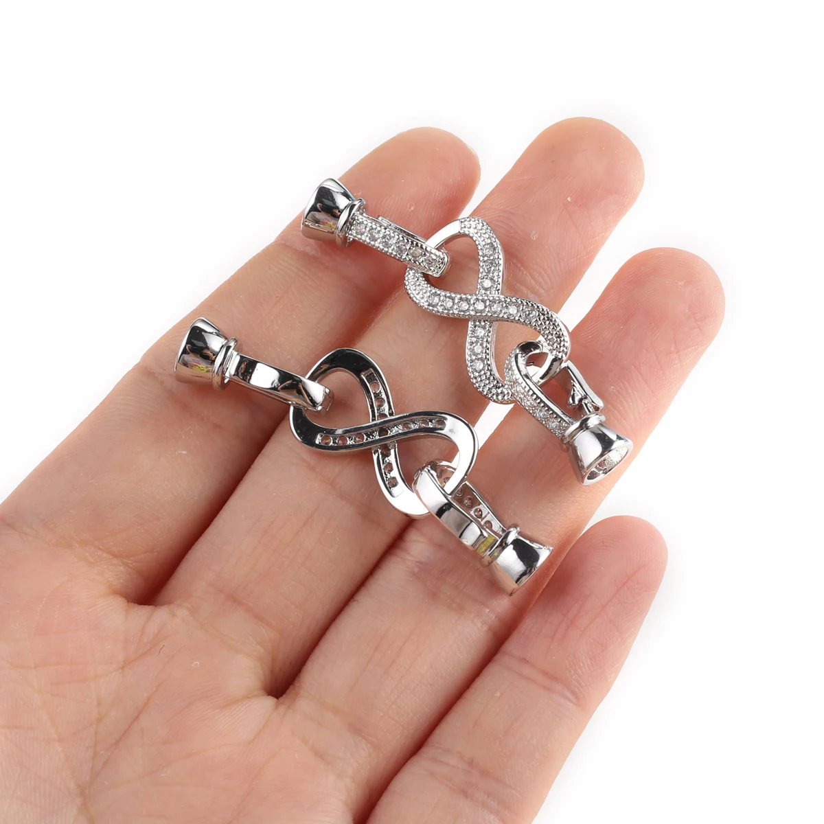 

Застежка-карабин из меди и металла 2023 пробы, 40 х12 мм