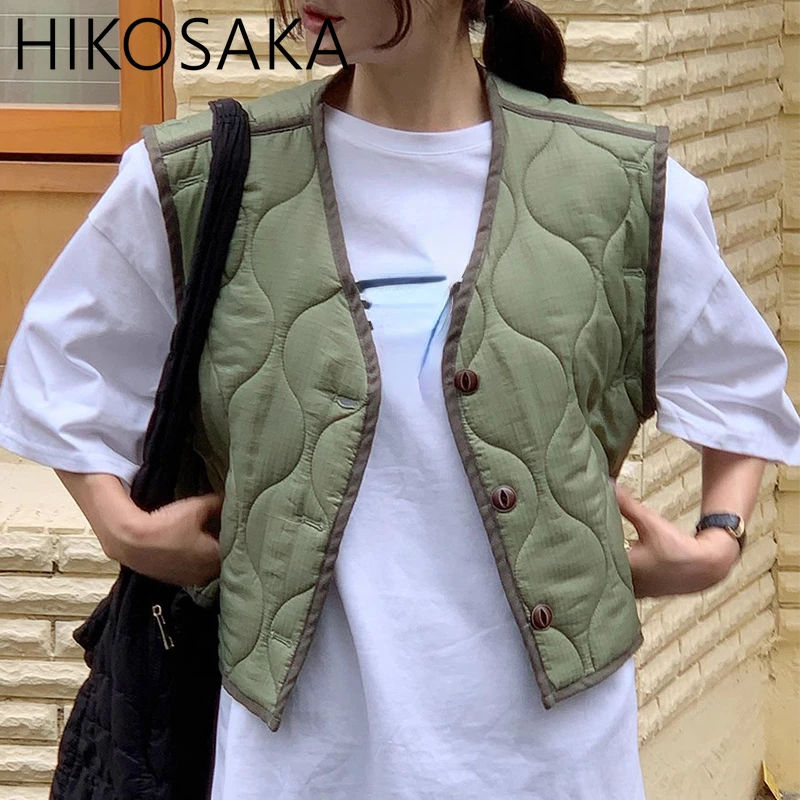 Винтажный жилет в французском стиле с V-образным вырезом и волнистым тиснением