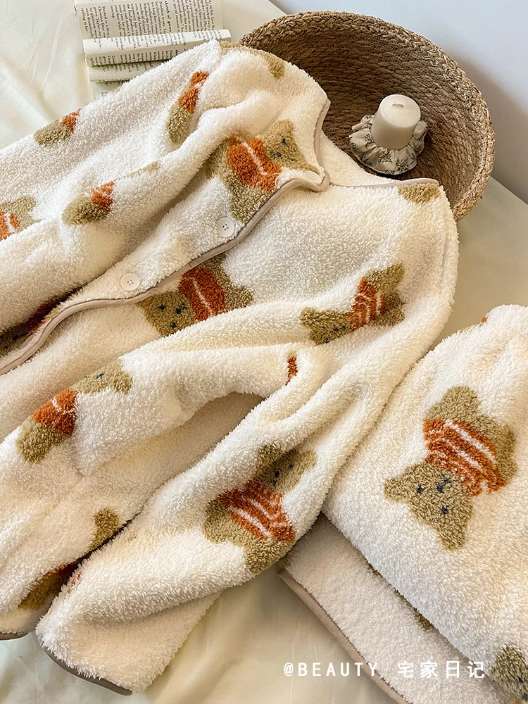 Cute Bear Flannel Pajamas Women Winter New Fleece-lined Thick Warm Coral Fleece Home Wear Can Go out
