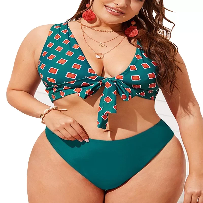 

Женское бикини с V-образным вырезом и эффектом пуш-ап