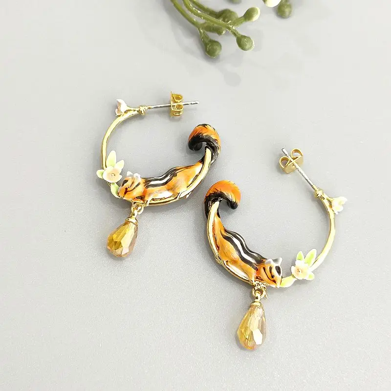 

Little 3D Chipmunk on Leaves and Fruits Earrings with Enamel Ear Stud