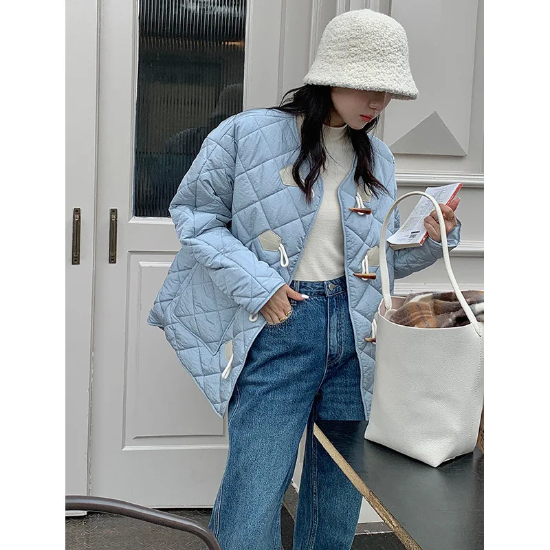 Cotton-padded Women's Winter Loose Casual Top with Horn Button Round Neck Shows Slimness and Loose Fashion Quilted Cotton Coat
