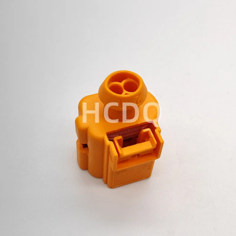 Новый оригинальный высококачественный автомобильный разъем 8K0 973 702C в наличии