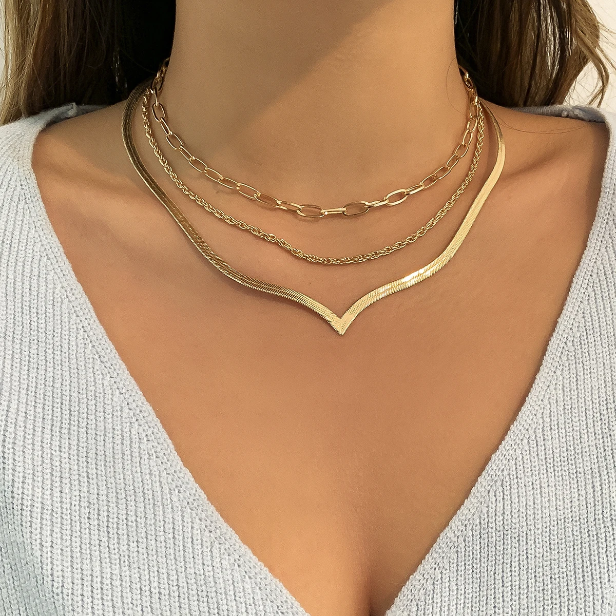 

IngeSight.Z 3pcs/set V-Shaped Flat Snake Chain Choker Necklace For Women Simple Golden Layered Geometry Collar Clavicle Necklace