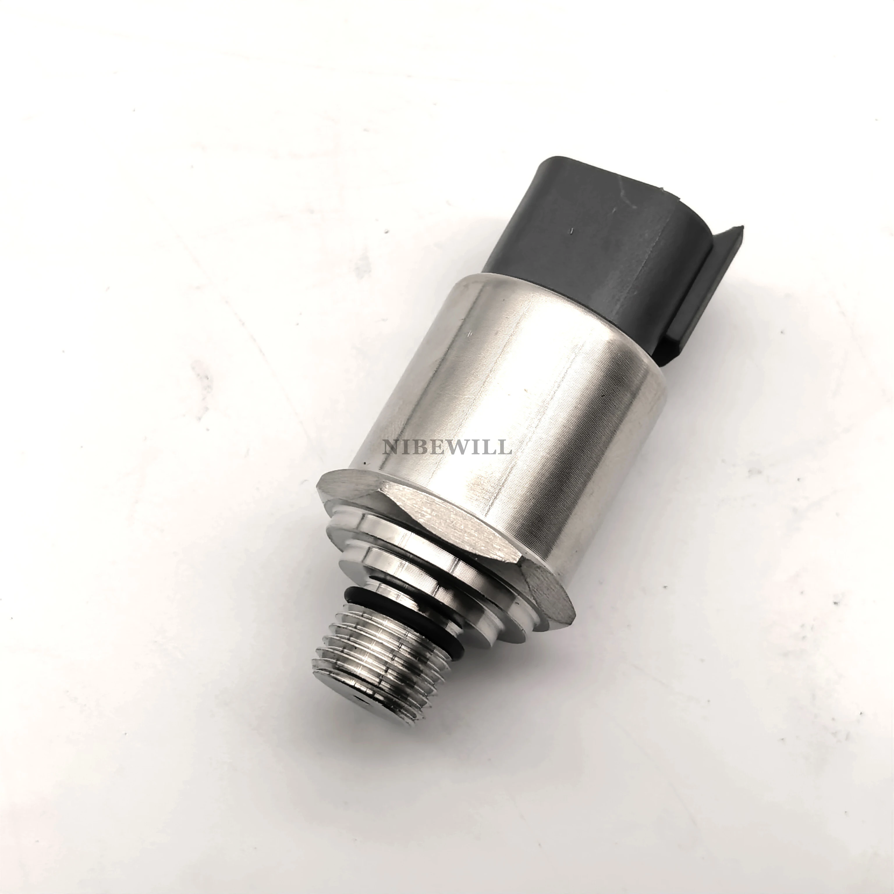 Фото Датчик давления для экскаваторов EC160D, EC220D, EC300D (запчасти для строительной техники), номер 17253748 №2