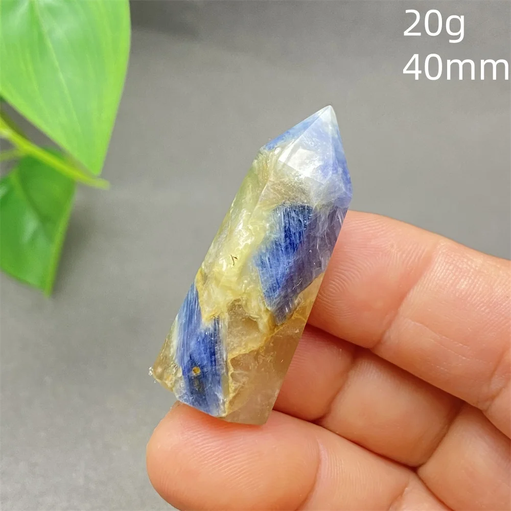 

Синяя хрустальная башня для дома