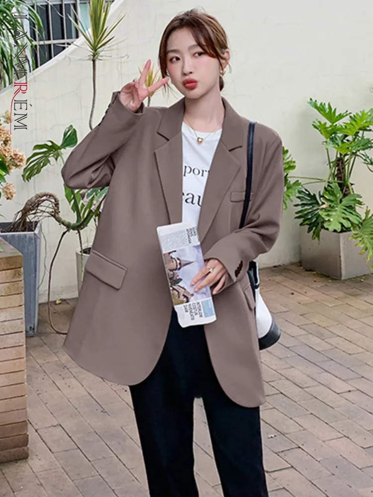 

LANMREM Women Long Sleeves Blazer Single Button Solid Color Notched Loose Coat Office Lady Chic Clothing 2022 Autumn New 2R4027