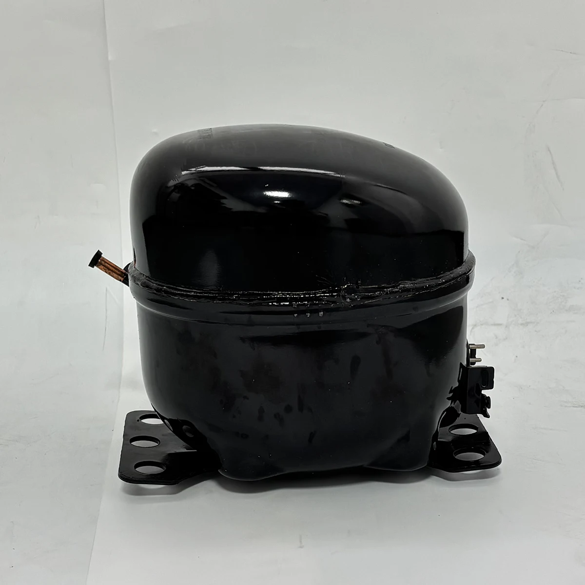 Фото Компрессор для холодильника/морозильника 1/3HP R134a, запасные части для замены №4
