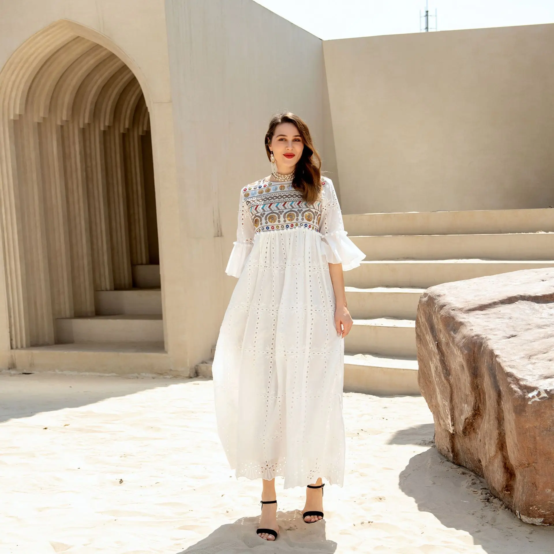 Robe Femme Musulmane Middle East Ramadan Lantern Sleeve Muslim Fashion Loose Arabic Sequin Embroidered Cotton Abayas For Women