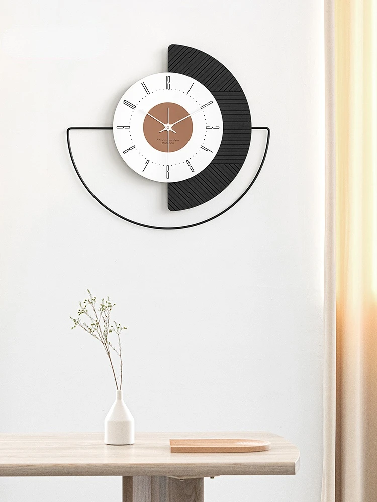 

Creativity Abstract Wall Clock Quartz Mute Digital Living Room Wall Clock Modern Design Reloj Pared Wall Hanging Decor