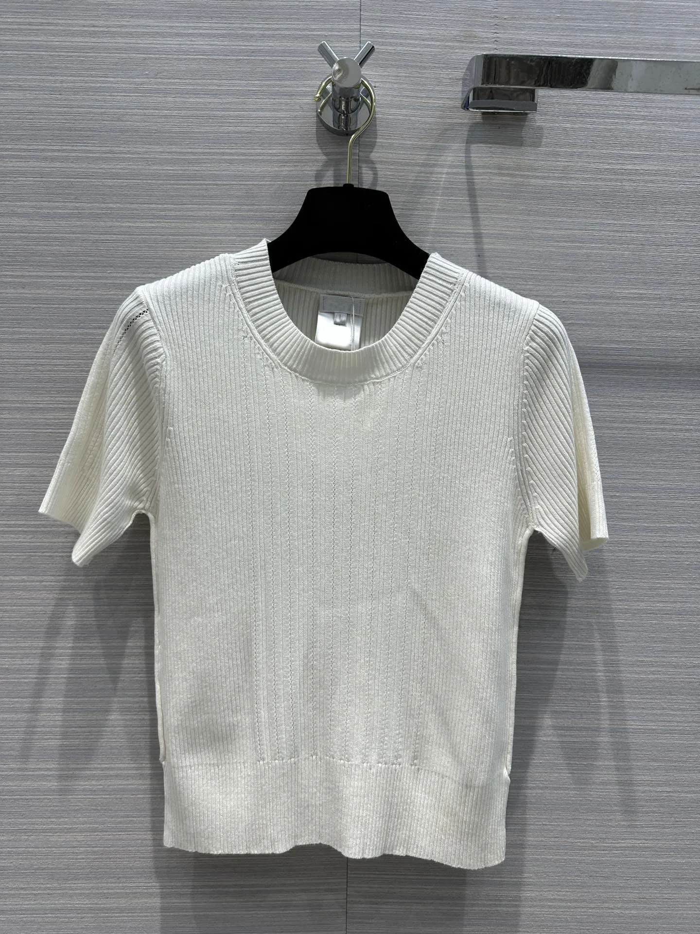 

2023 Short sleeve sweater classic crew neck temperament! Simple, elegant and sophisticated