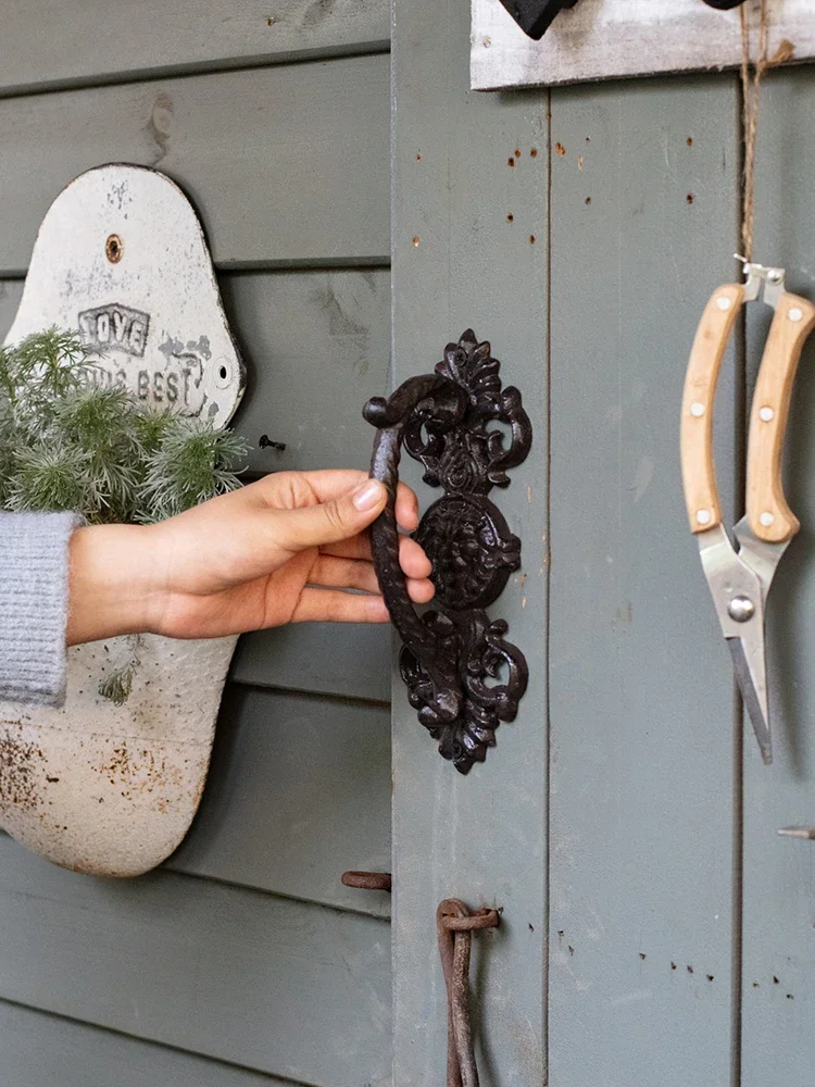 Чугунная дверная ручка европейская для двора атмосферное декоративное