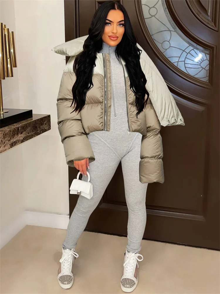 Женское вельветовое пальто на молнии с отложным воротником и расклешенными