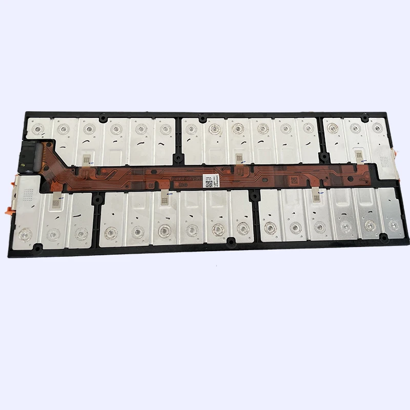 Аккумуляторная батарея для электромобилей 18,5В 174Ач, модуль 3P5S NMC (art.: 3920daece01d4) - 3920daece01d4