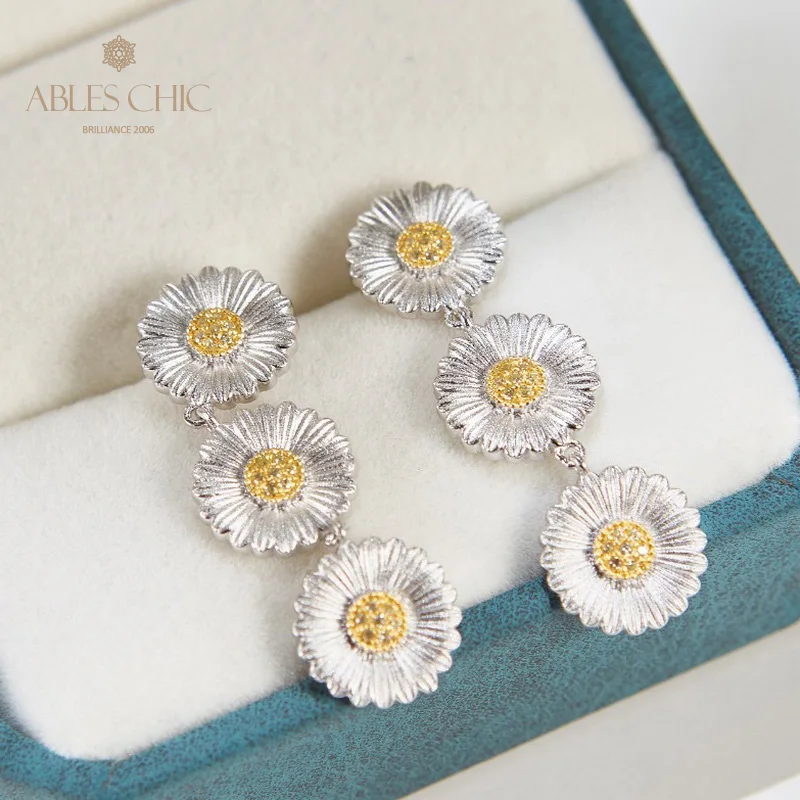 

Renaissance Daisy Chandelier Gold Two Tone Tulle Element Floral Studs Solid Silver CZ Flower Bridal Wedding Earrings C11E4S26134