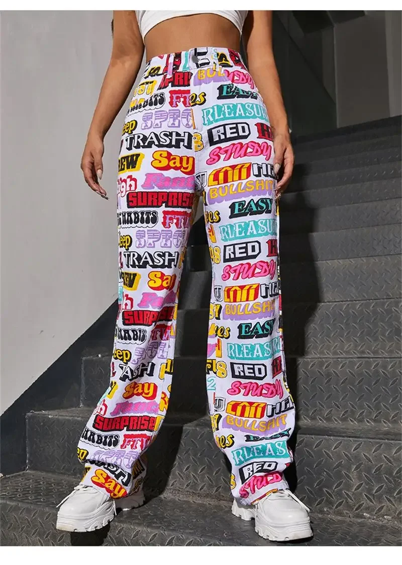 Рисунок 4 - Женские прямые джинсы с высокой талией