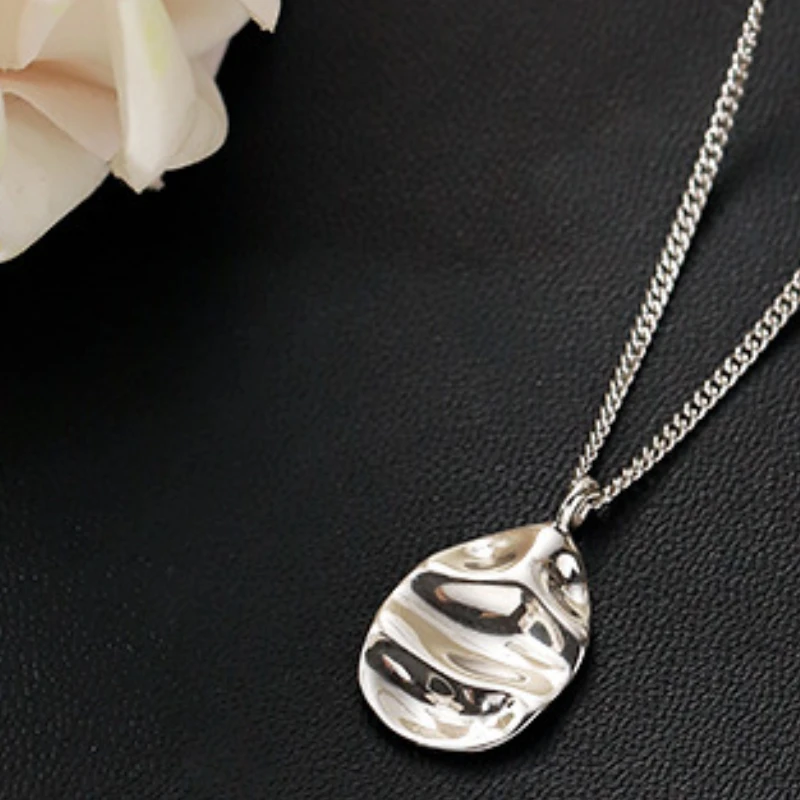 Draweye Water Drop Necklaces for Women Simple Korean Fashion Sweet Retro Jewelry Elegant Minimalism Pendant Necklace New