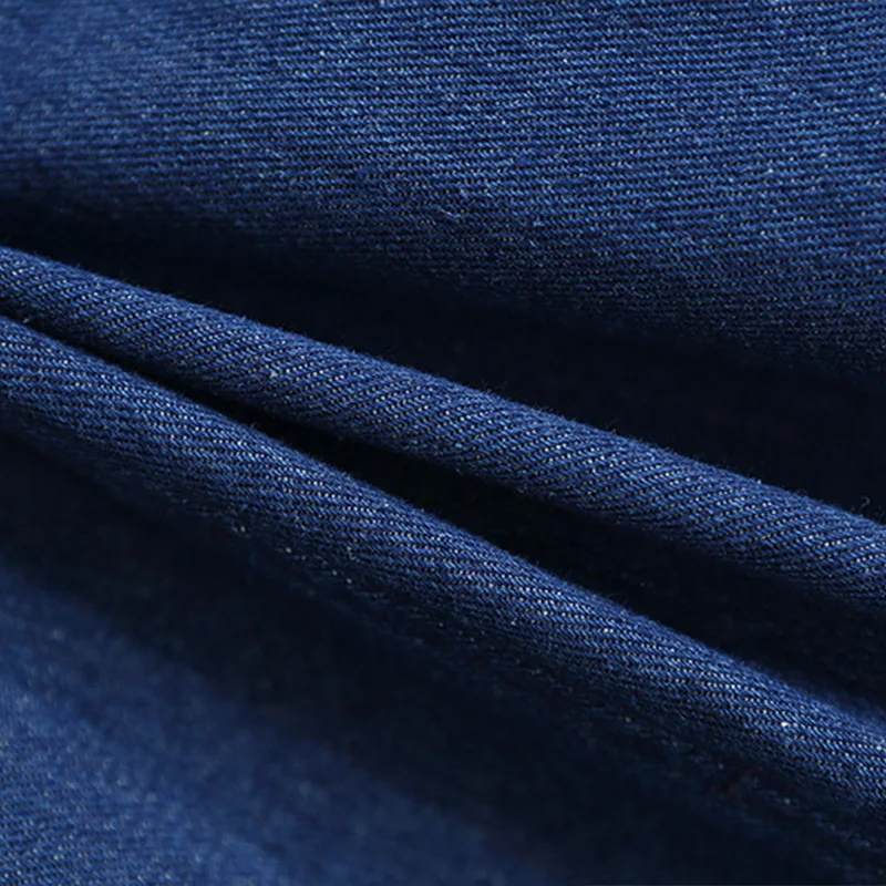 Детский джинсовый комбинезон с цветочным принтом свободного покроя