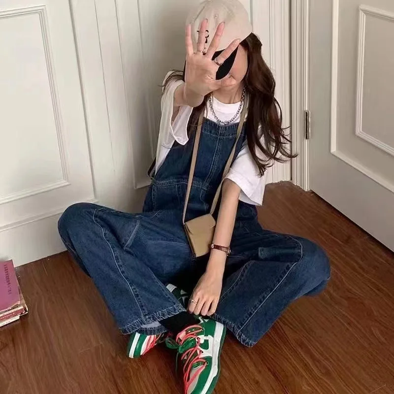 Женский джинсовый комбинезон на бретельках Синий Свободный в корейском уличном