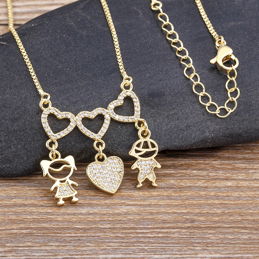 Hot Sale Personalized Boy Girl Heart Zircon Pendant Necklace Gold Plated Women Kids Family Birthday Jewelry Mother's Day Gift