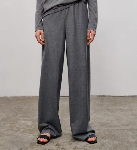 25-летние весенне-осенние новые стильные простые и аккуратные шерстяные брюки с эластичной резинкой на талии и широкими штанинами с висящей текстурой