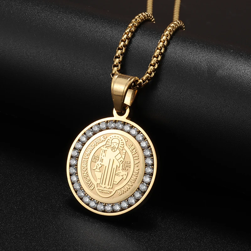

Classic Fashion Vintage Catholic Saint Benedict Disc Set Shiny Zircon Pendant Necklace Men and Women Amulet Jewelry Wholesale